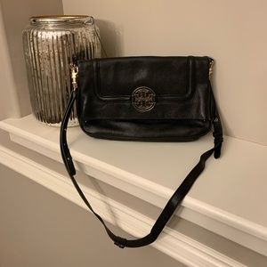Tory Burch Large Amanda Crossbody